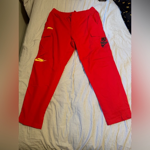 Means Nike pants - Picture 2 of 3